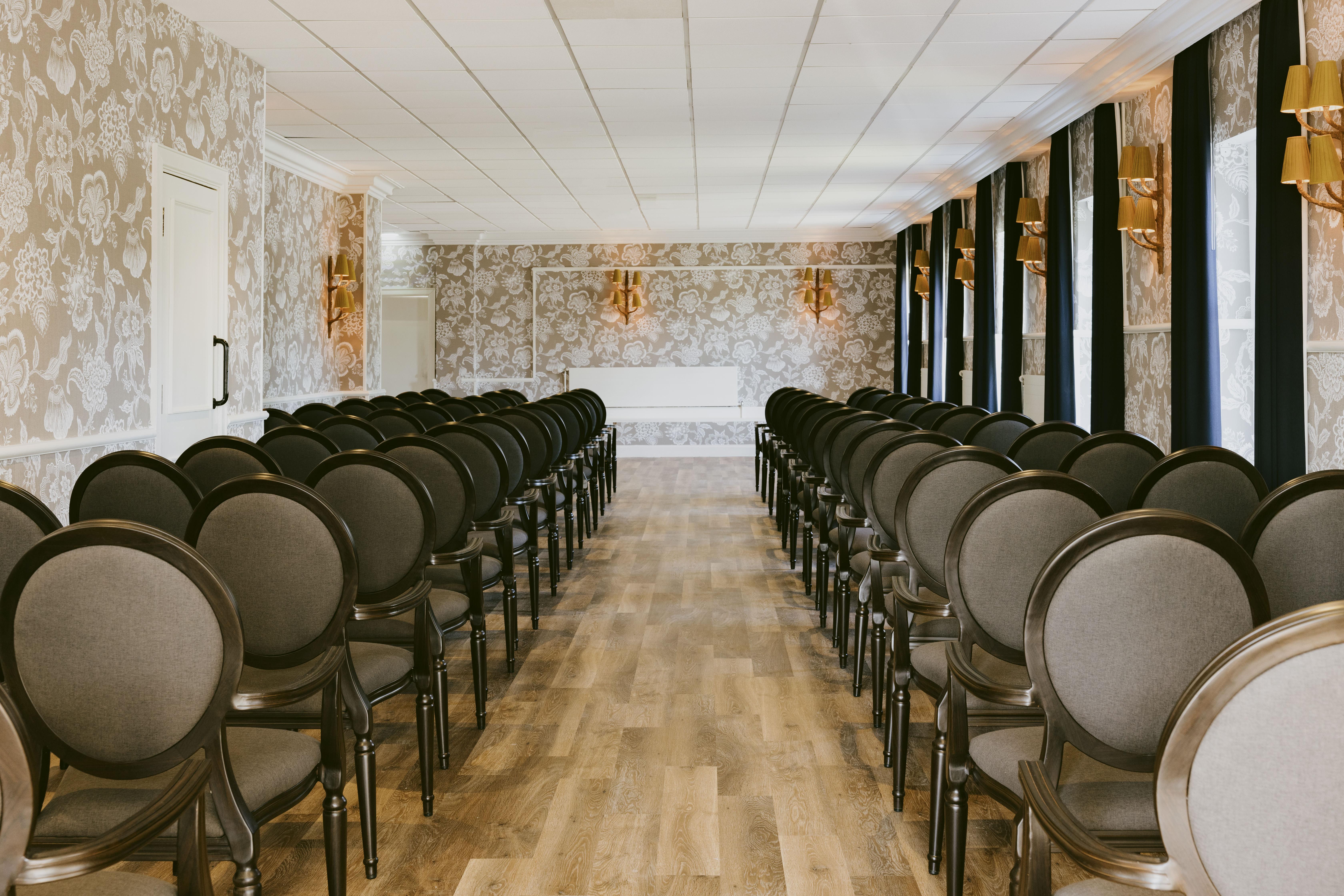 Marine Troon Hotel Eksteriør billede The Long Room