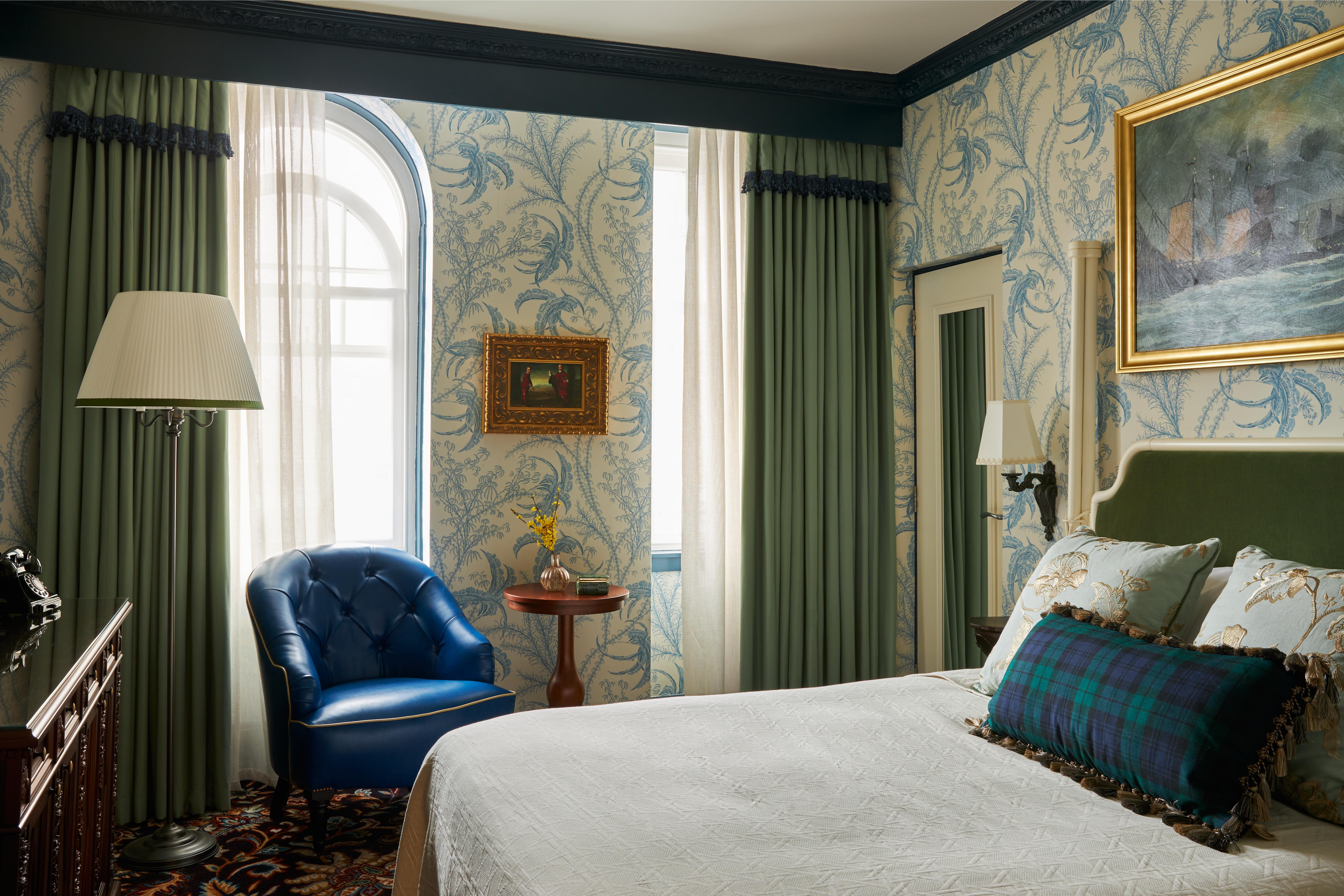 Marine Troon Hotel Eksteriør billede A bedroom at the Inn