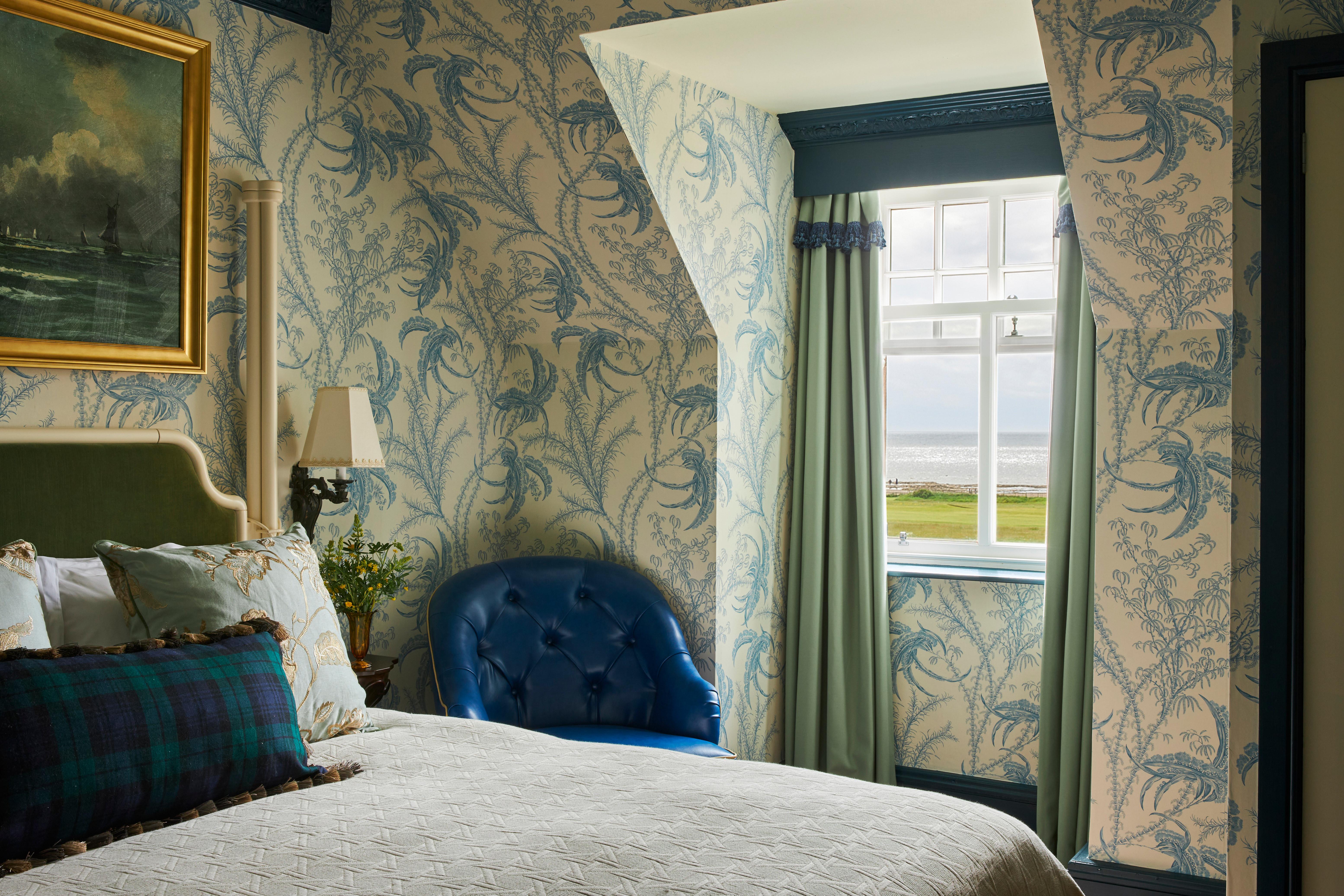 Marine Troon Hotel Eksteriør billede A guest room at the inn